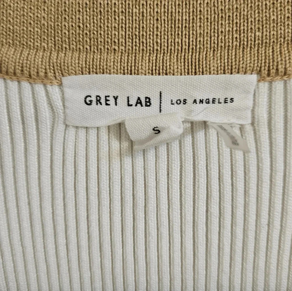 Grey Lab Crop Ribbed Top - Picture 3 of 4